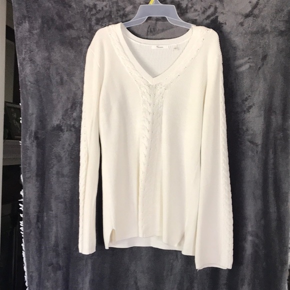 Sweater - Picture 1 of 2